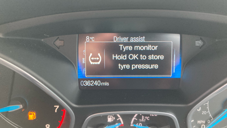 Ford Focus 1.0 EcoBoost 125 Titanium 5dr Petrol Hatchback